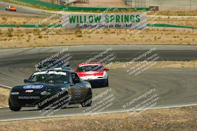 media/May-31-2025-CalClub SCCA (Sat) [[2c1a04e1ee]]/Qualifying/Group 5/Turn 4/